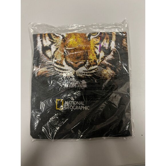 National Geographic Men's Big Cat Short Sleeve Graphic Crewneck T-Shirt Black XL - Picture 5 of 6